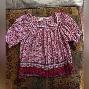 Flowy square neck blouse